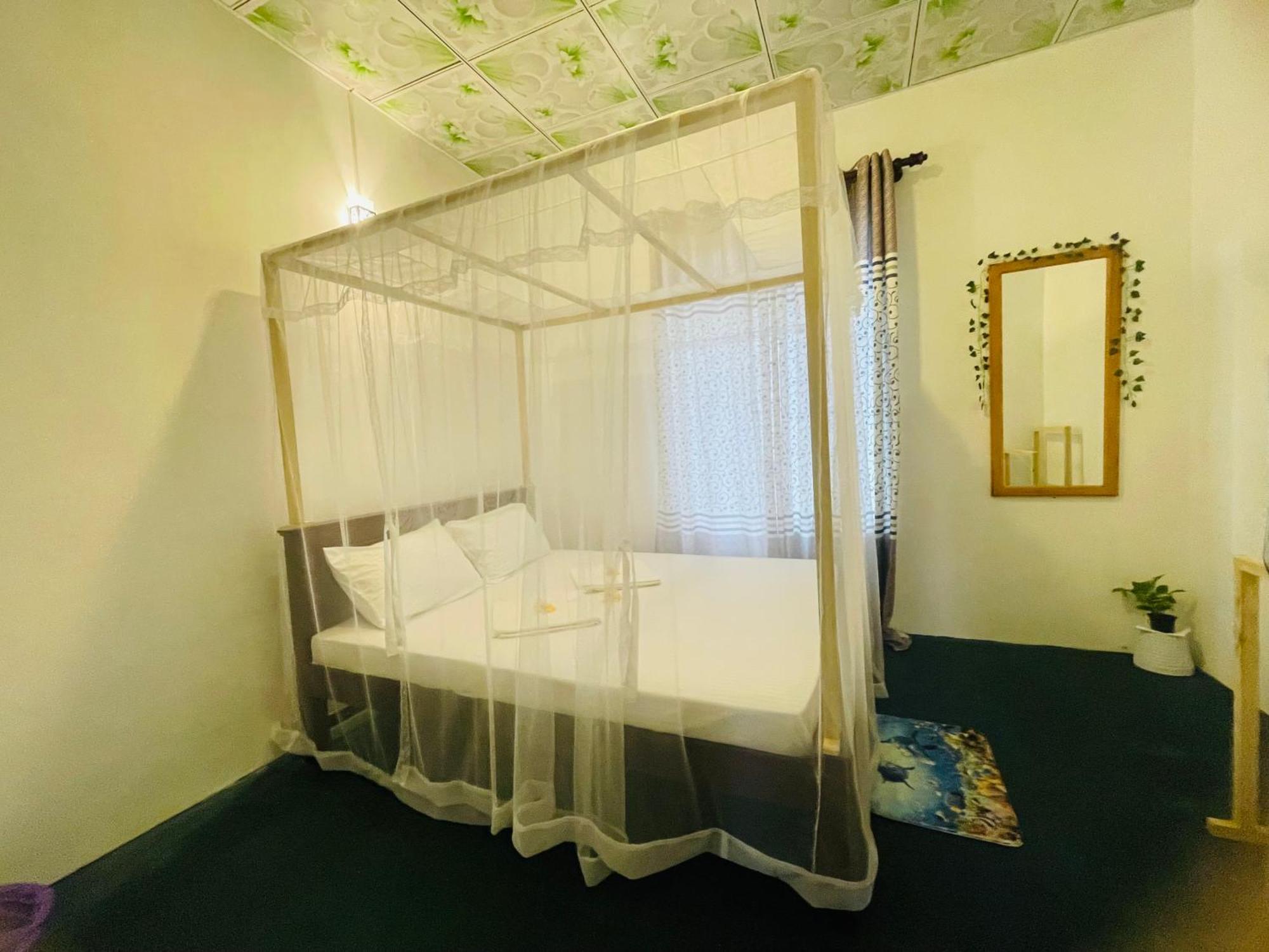 מלון דיקוולה White Hill House Hiriketiya מראה חיצוני תמונה