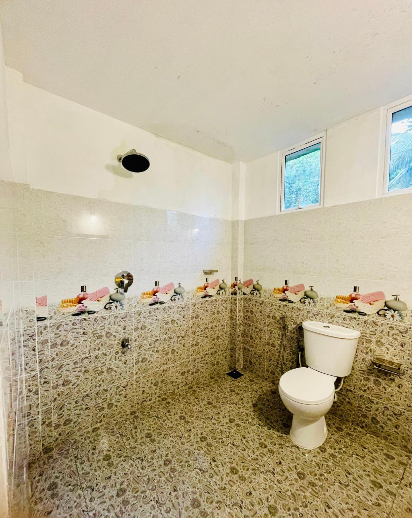 מלון דיקוולה White Hill House Hiriketiya מראה חיצוני תמונה